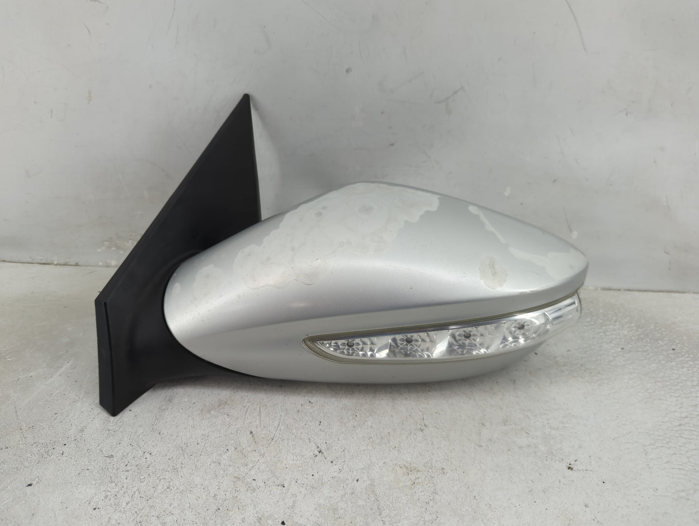 2011-2015 Hyundai Sonata Driver Side View Mirror - Left Door Mirror OEM Used - Oemusedautoparts1.com