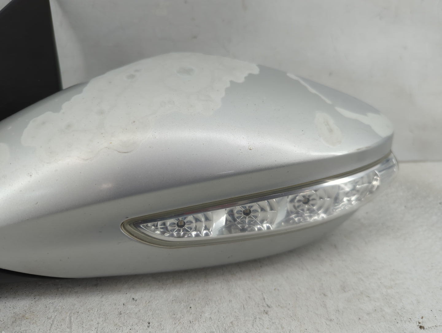 2011-2015 Hyundai Sonata Driver Side View Mirror - Left Door Mirror OEM Used - Oemusedautoparts1.com