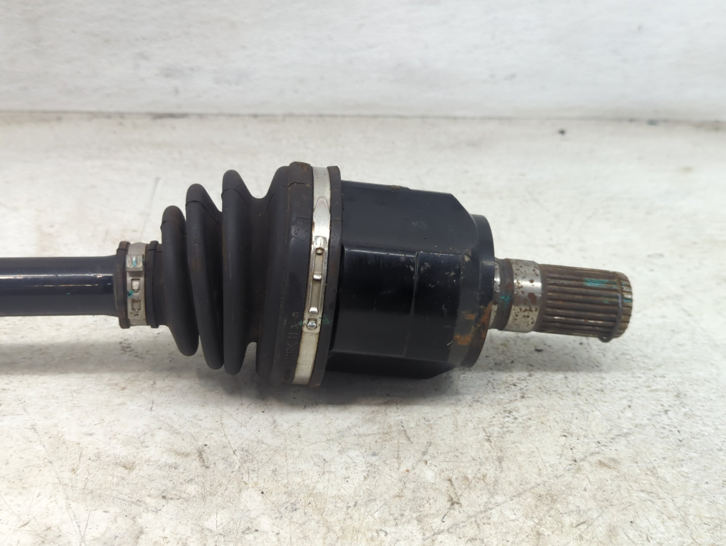 2011-2015 Hyundai Sonata Axle Shaft Front Driver Cv C/v - Oemusedautoparts1.com