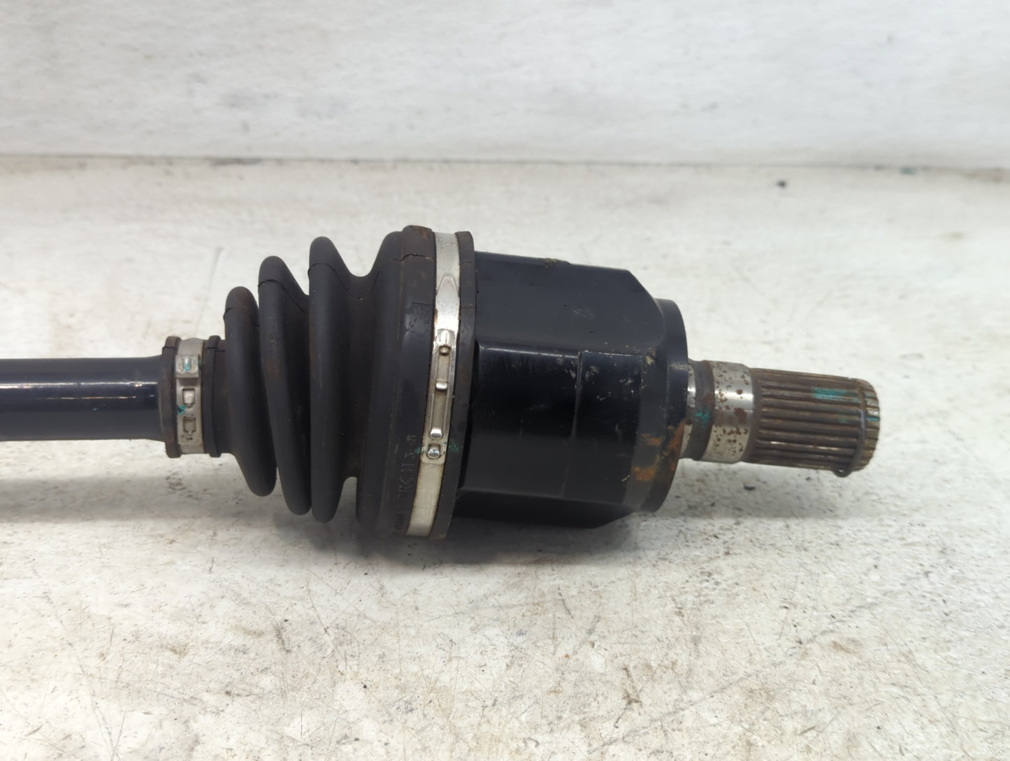 2011-2015 Hyundai Sonata Axle Shaft Front Driver Cv C/v - Oemusedautoparts1.com