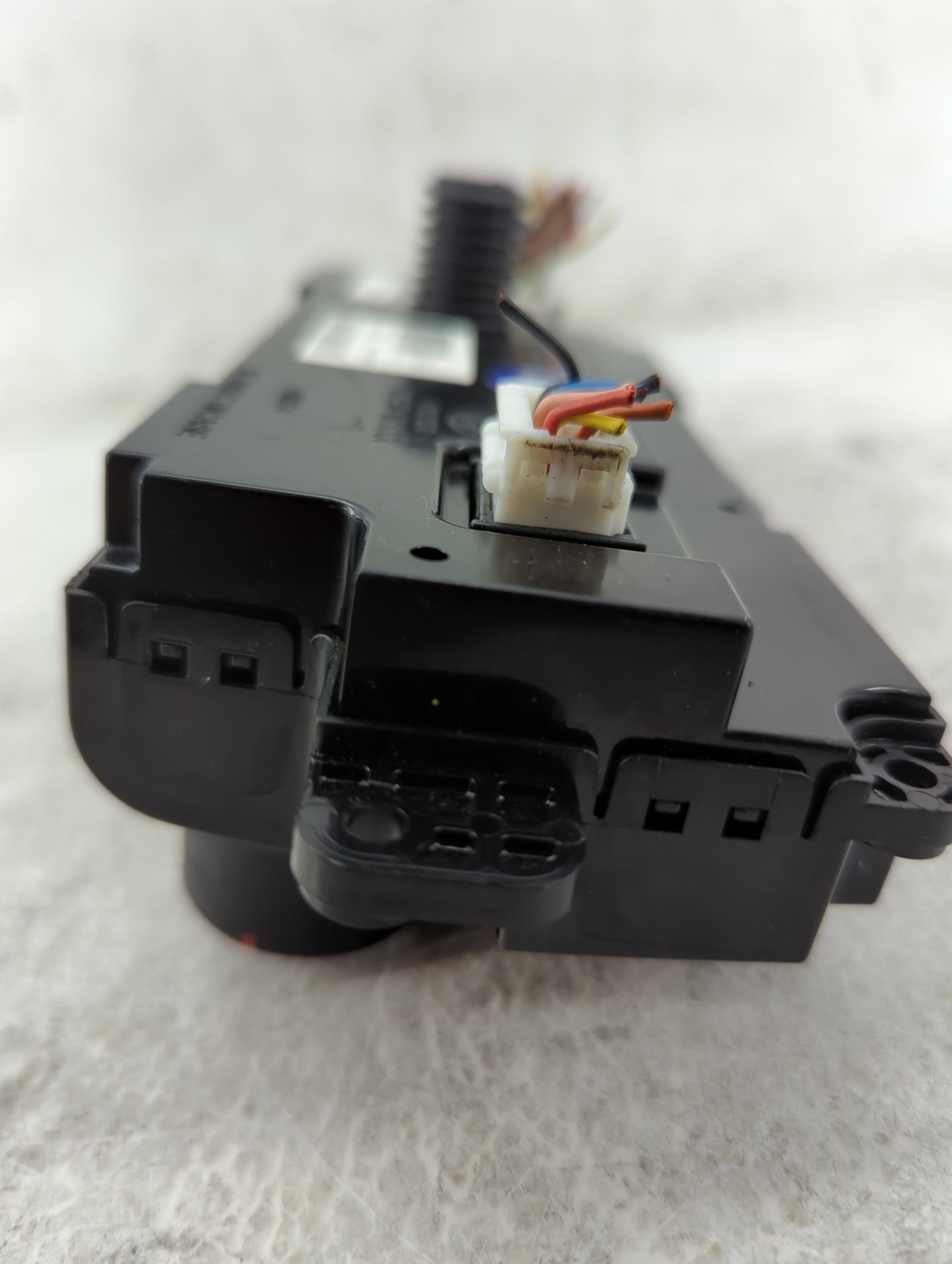 2011-2013 Hyundai Sonata Climate Control Module Temperature AC/Heater Replacement P/N:97250-4R102 7HYF14HKA090 Fits OEM Used