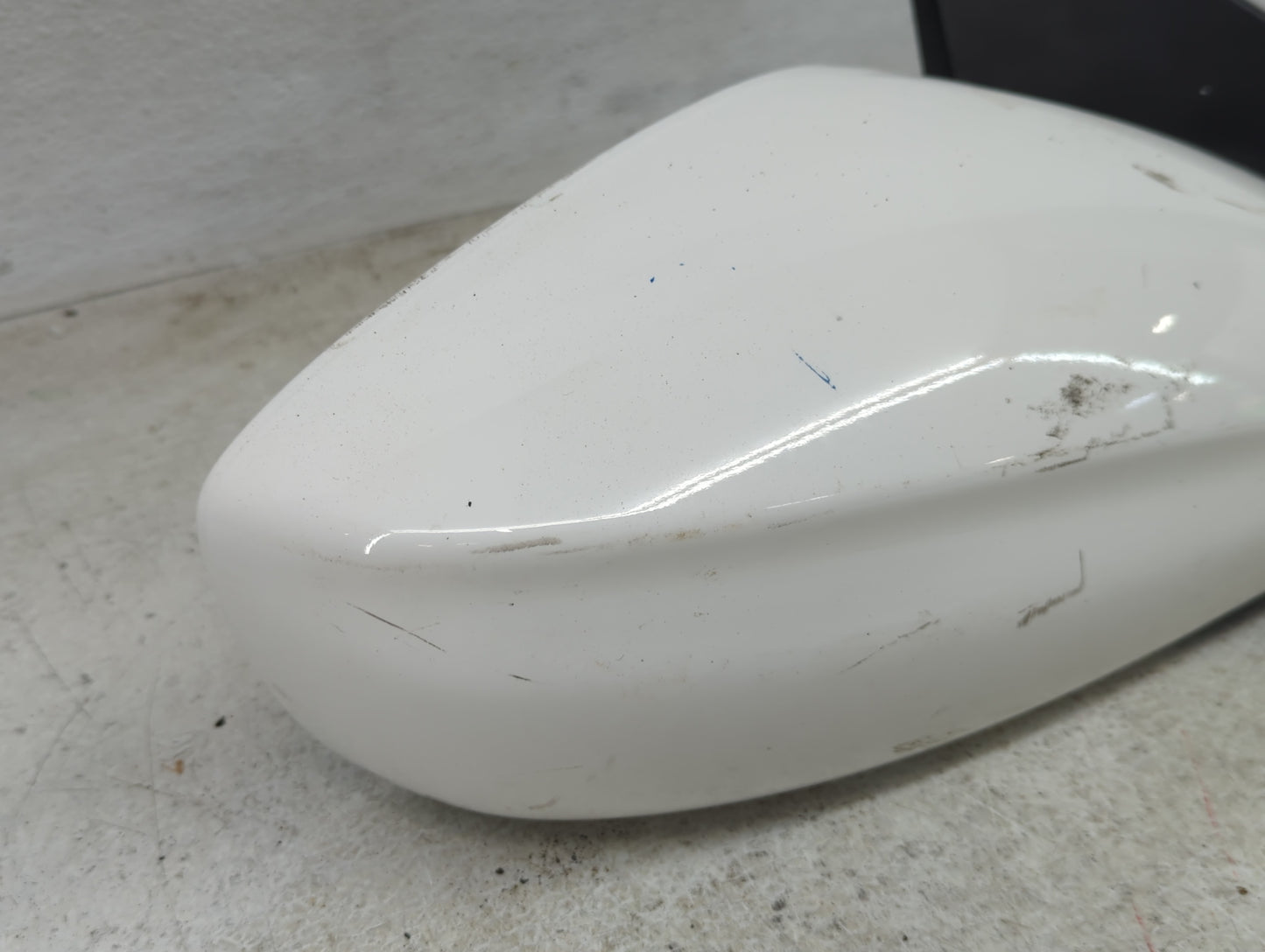 2011-2014 Hyundai Sonata Passenger Side View Mirror - Right Door Mirror OEM Used - Oemusedautoparts1.com