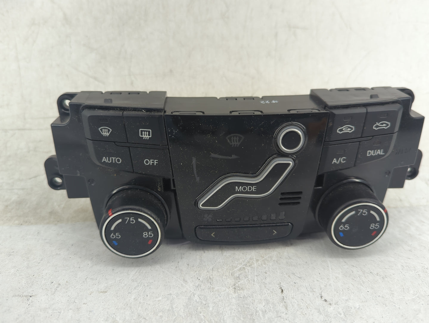 2011-2013 Hyundai Sonata Climate Control Module Temperature AC/Heater Replacement P/N:97250-3Q201 97250-3SXXX Fits OEM Used 