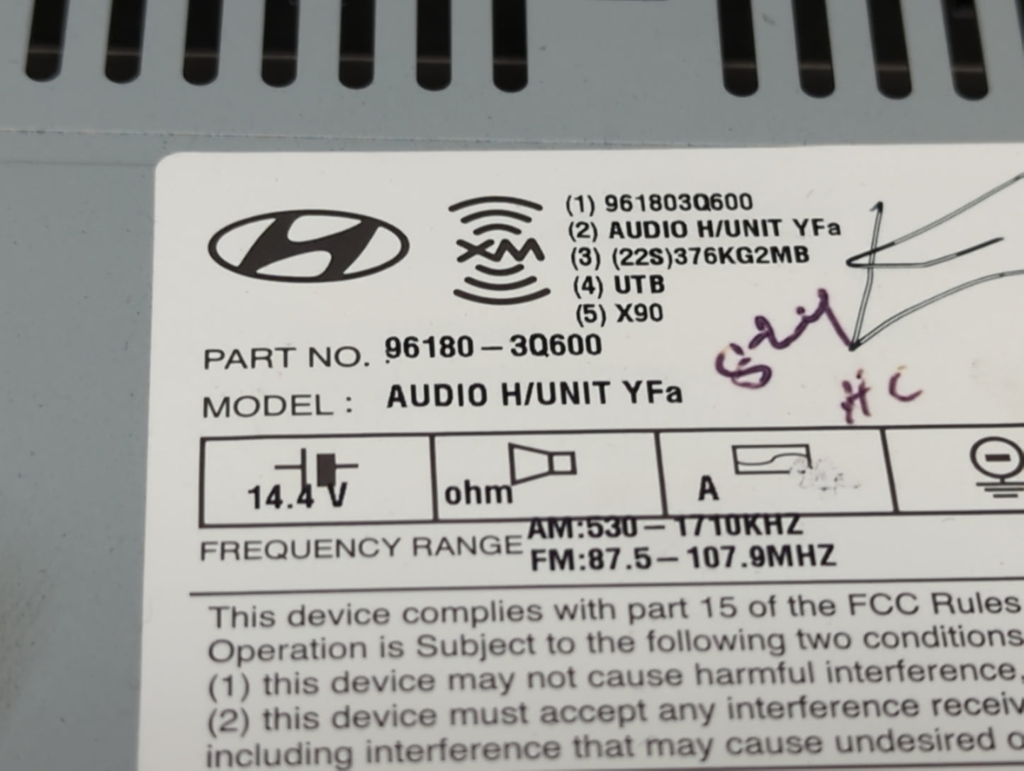 2012 Hyundai Sonata Radio AM FM Cd Player Receiver Replacement P/N:961803Q600 96180-3Q600 Fits OEM Used Auto Parts - Oemused