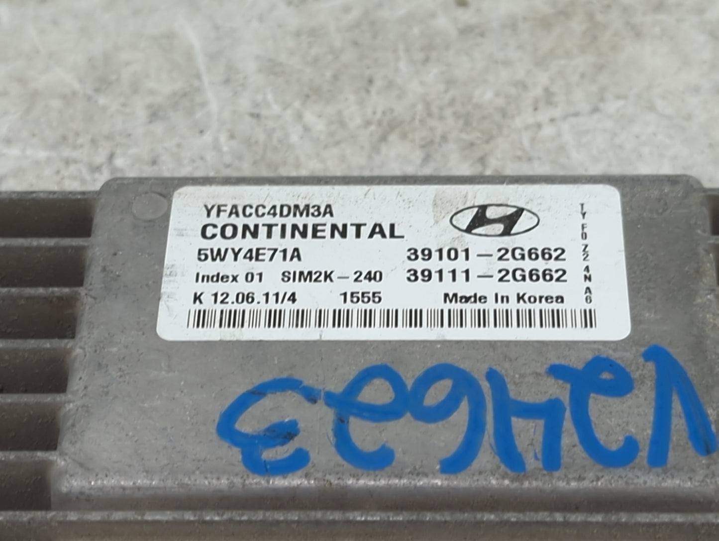 2012 Hyundai Sonata PCM Engine Control Computer ECU ECM PCU OEM P/N:YFACC4DM3A 5WY4E71A, 39101-2G662, 39111-2G662 Fits OEM U