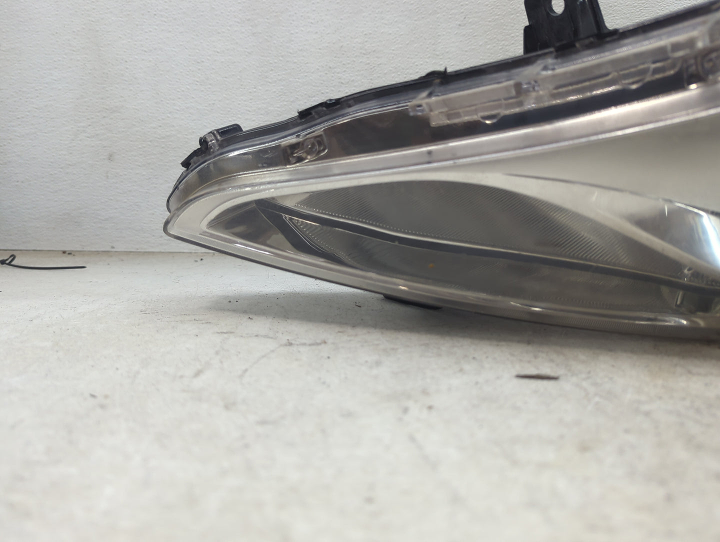2011-2014 Hyundai Sonata Passenger Right Oem Head Light Headlight Lamp 1467089 - Oemusedautoparts1.com