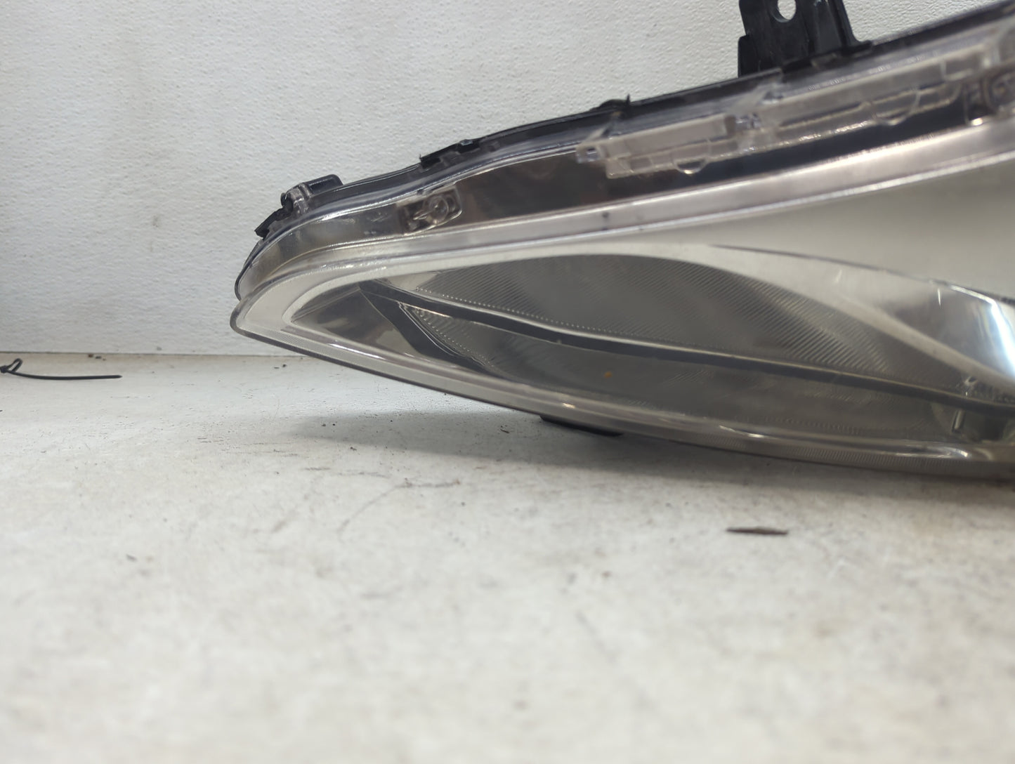 2011-2014 Hyundai Sonata Passenger Right Oem Head Light Headlight Lamp 1467089 - Oemusedautoparts1.com