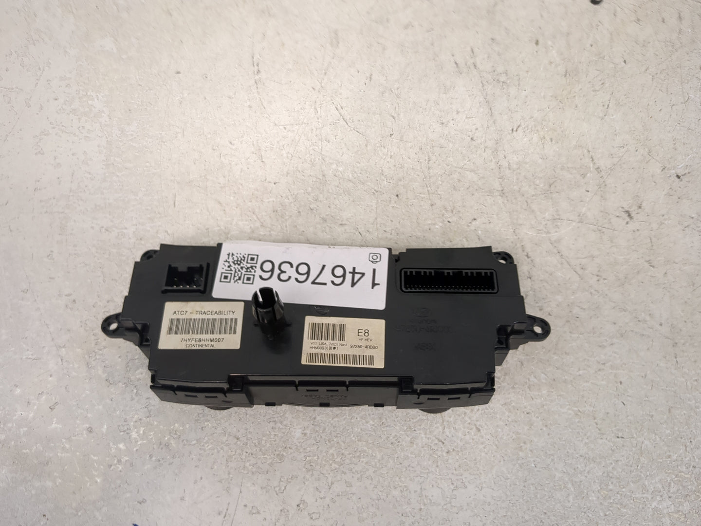 2011-2015 Hyundai Sonata Climate Control Module Temperature AC/Heater Replacement P/N:97250-4RDB0 7HYFE8HHM007 Fits OEM Used