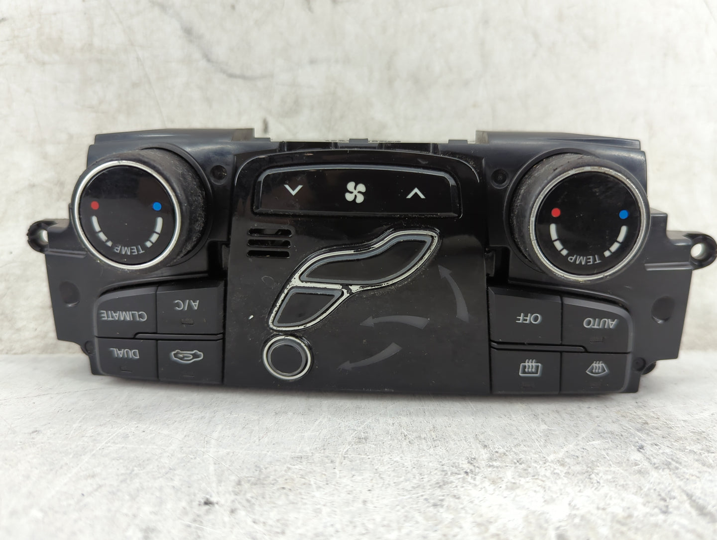 2011-2013 Hyundai Sonata Climate Control Module Temperature AC/Heater Replacement P/N:97250-3Q300 7YF300GHW520 Fits OEM Used