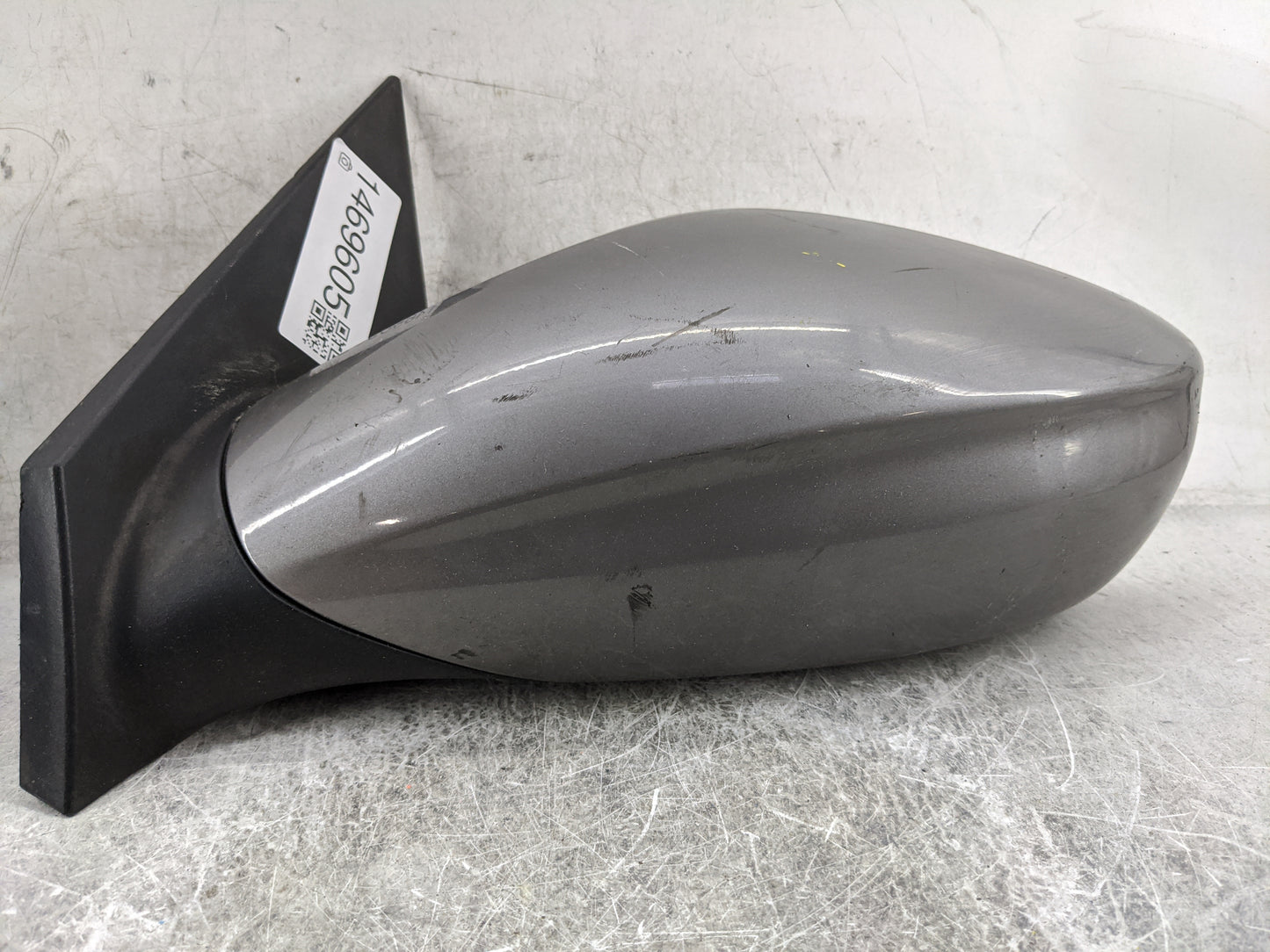 2011-2014 Hyundai Sonata Driver Side View Mirror - Left Door Mirror OEM Used - Oemusedautoparts1.com