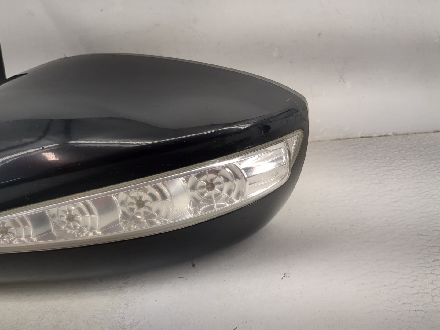 2011-2014 Hyundai Sonata Driver Side View Mirror - Left Door Mirror OEM Used - Oemusedautoparts1.com