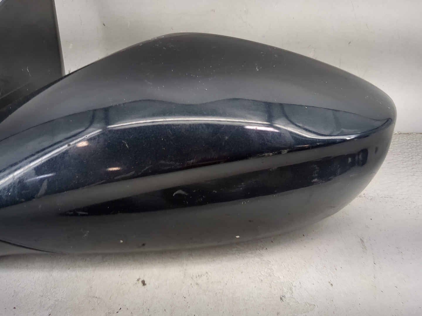 2011-2014 Hyundai Sonata Driver Side View Mirror - Left Door Mirror OEM Used - Oemusedautoparts1.com