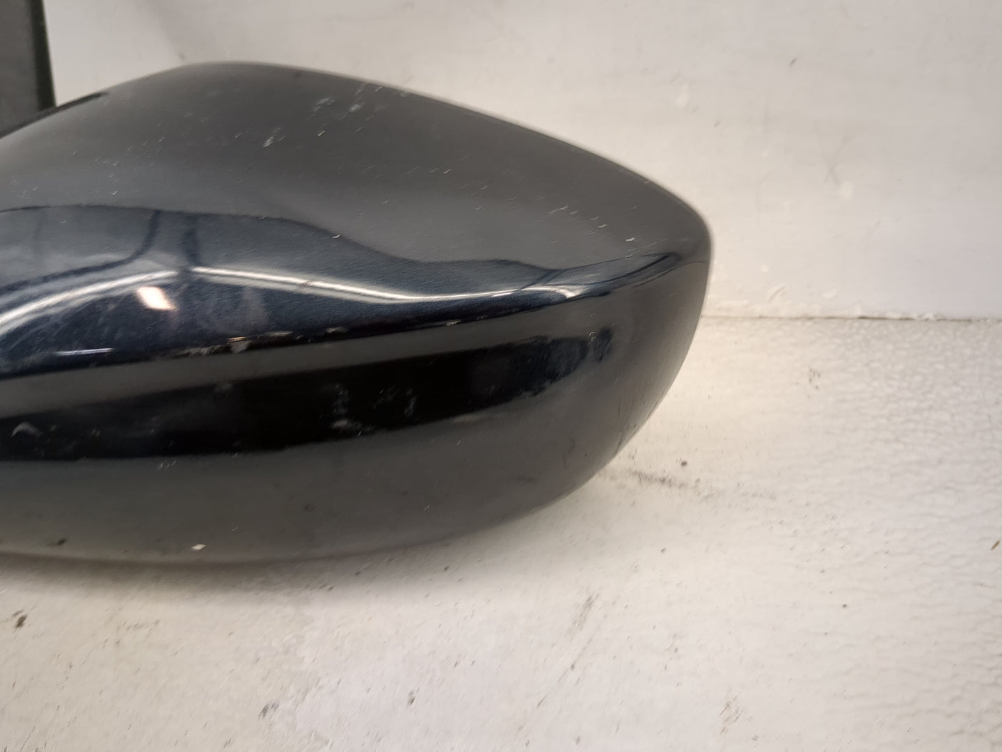 2011-2014 Hyundai Sonata Driver Side View Mirror - Left Door Mirror OEM Used - Oemusedautoparts1.com