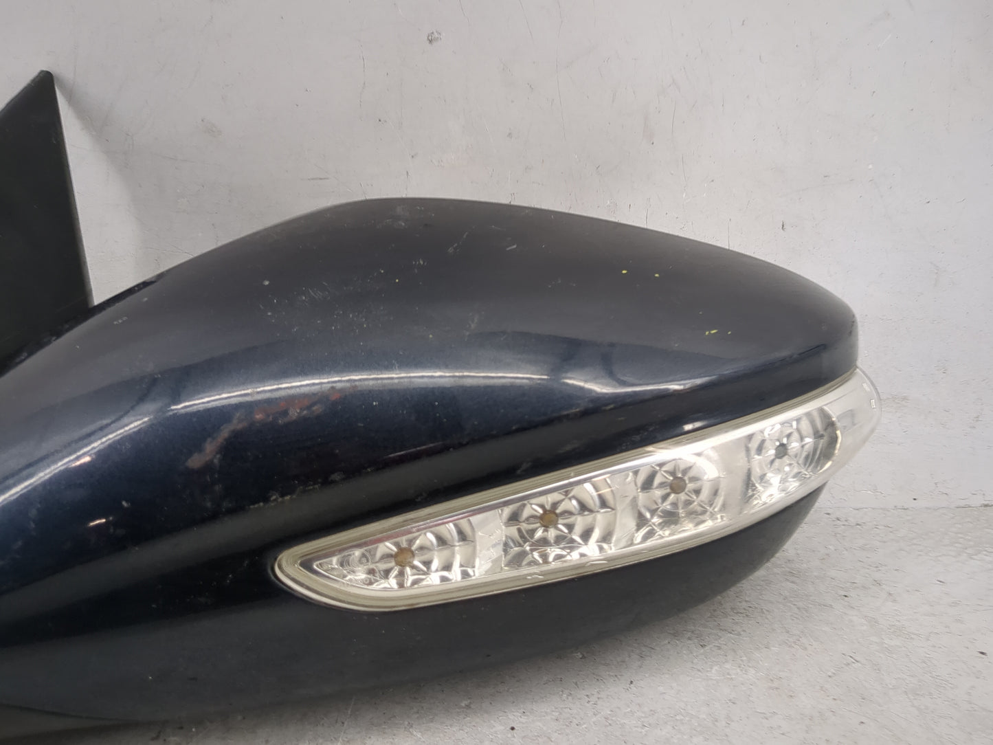 2011-2014 Hyundai Sonata Driver Side View Mirror - Left Door Mirror OEM Used - Oemusedautoparts1.com