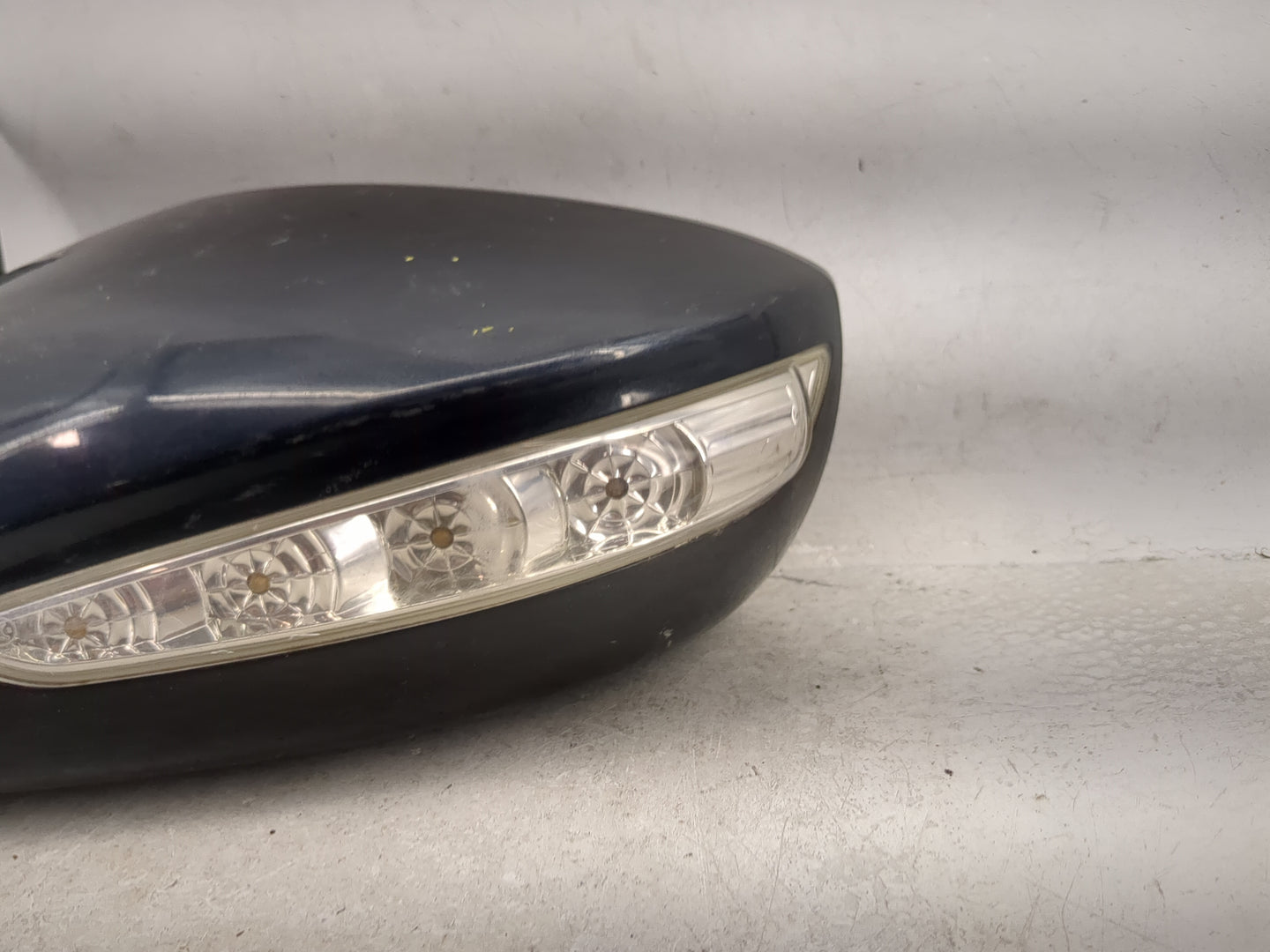 2011-2014 Hyundai Sonata Driver Side View Mirror - Left Door Mirror OEM Used - Oemusedautoparts1.com