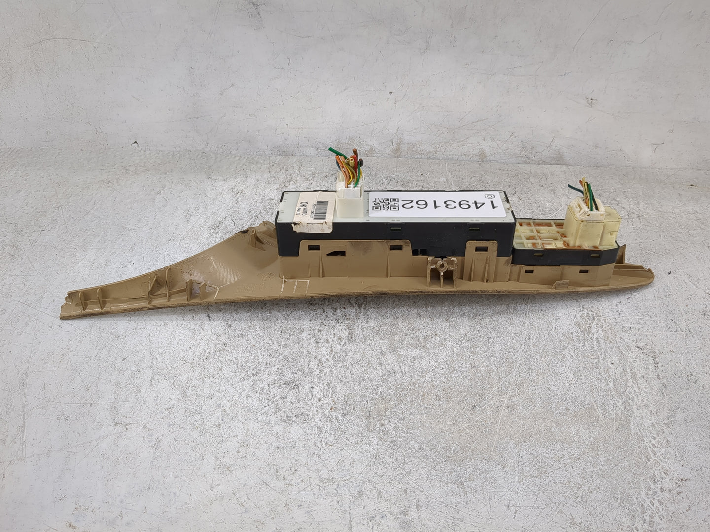 2011-2015 Hyundai Sonata Master Power Window Switch Replacement Driver Side Left P/N:201111290127 Fits OEM Used Auto Parts -