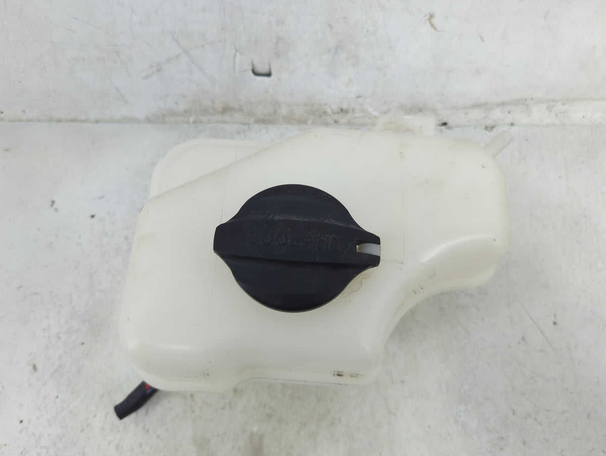 2011-2015 Hyundai Sonata Radiator Coolant Overflow Expansion Tank Bottle 1494198 - Oemusedautoparts1.com