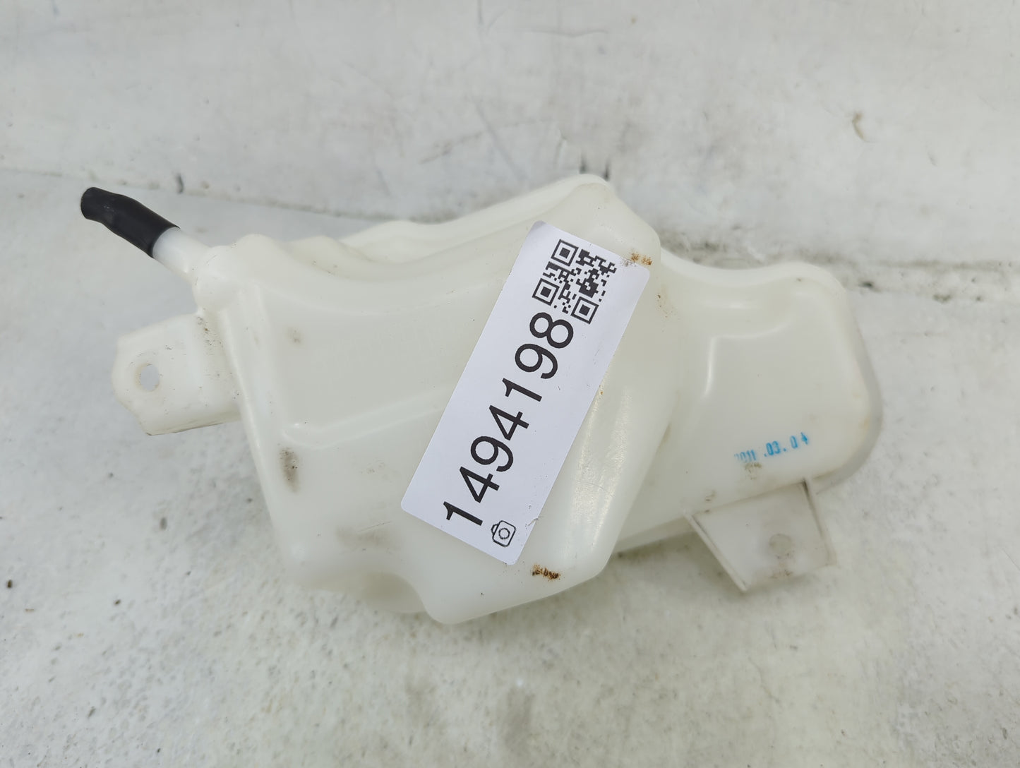2011-2015 Hyundai Sonata Radiator Coolant Overflow Expansion Tank Bottle 1494198 - Oemusedautoparts1.com