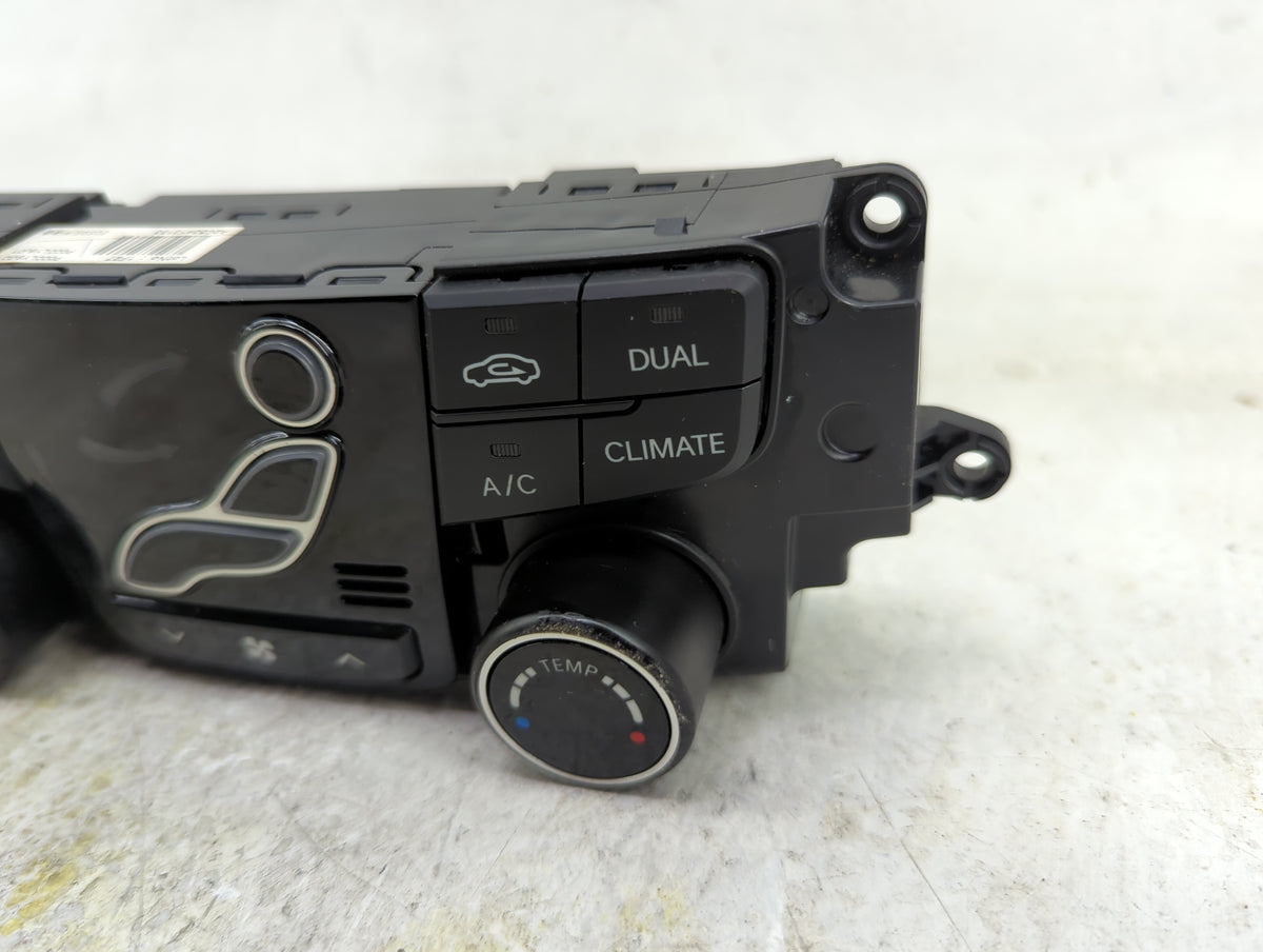 2011-2013 Hyundai Sonata Climate Control Module Temperature AC/Heater Replacement P/N:97250-3Q200 7YF300GGC349 Fits OEM Used