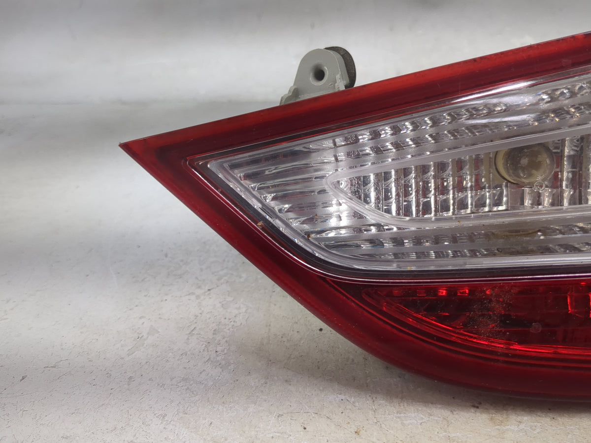 2011 Hyundai Sonata Passenger Right Side Deck Lid Mounted Tail Light 1512195 - Oemusedautoparts1.com