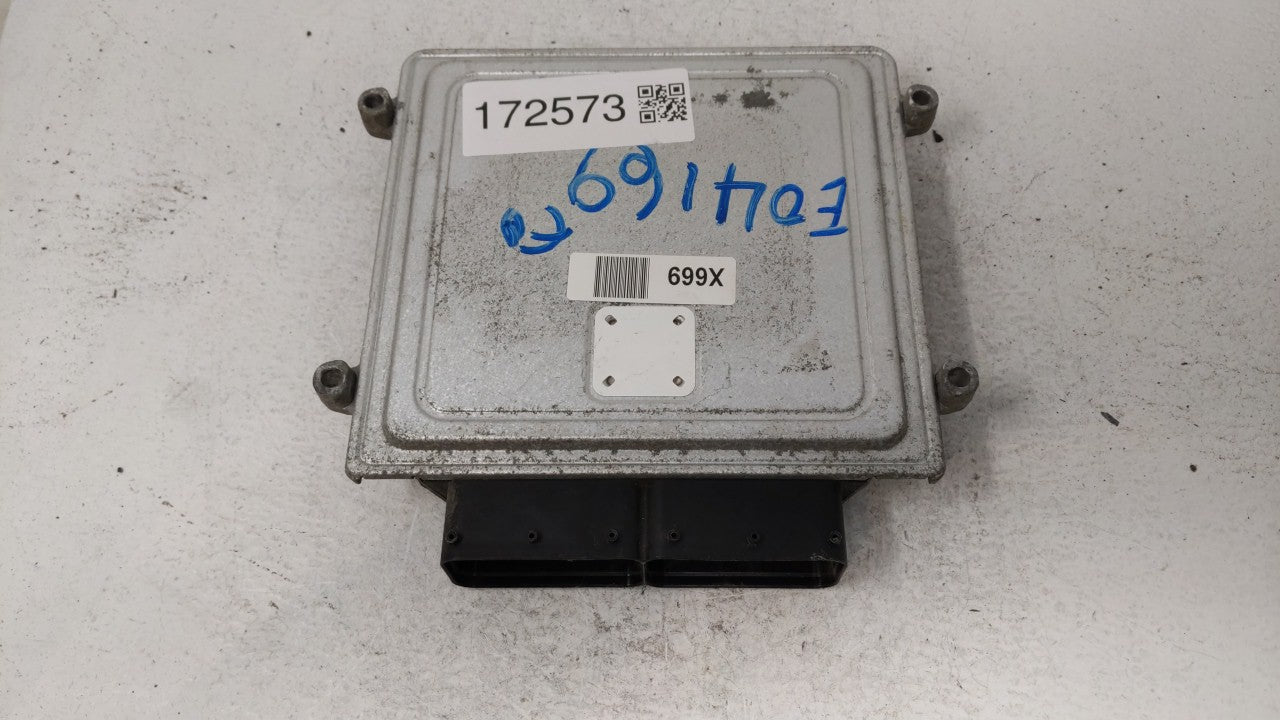2011-2014 Hyundai Sonata PCM Engine Control Computer ECU ECM PCU OEM P/N:39101-2G667 39101-2G669 Fits Fits 2011 2012 2013 20
