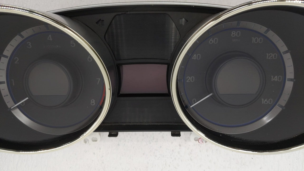 2011-2014 Hyundai Sonata Instrument Cluster Speedometer Gauges P/N:94001-3Q014 94011-3Q010 Fits Fits 2011 2012 2013 2014 OEM