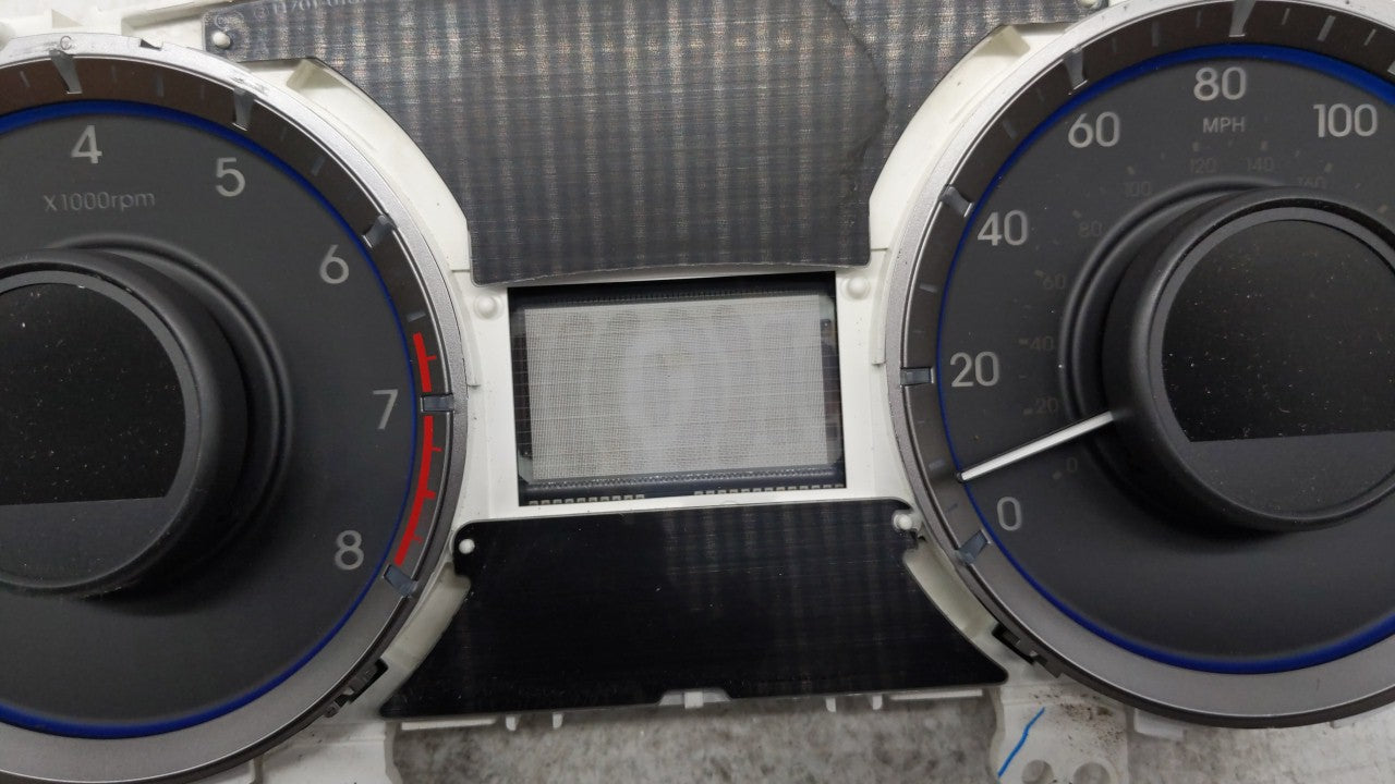 2011-2014 Hyundai Sonata Instrument Cluster Speedometer Gauges P/N:94001-3Q014 94011-3Q010 Fits Fits 2011 2012 2013 2014 OEM