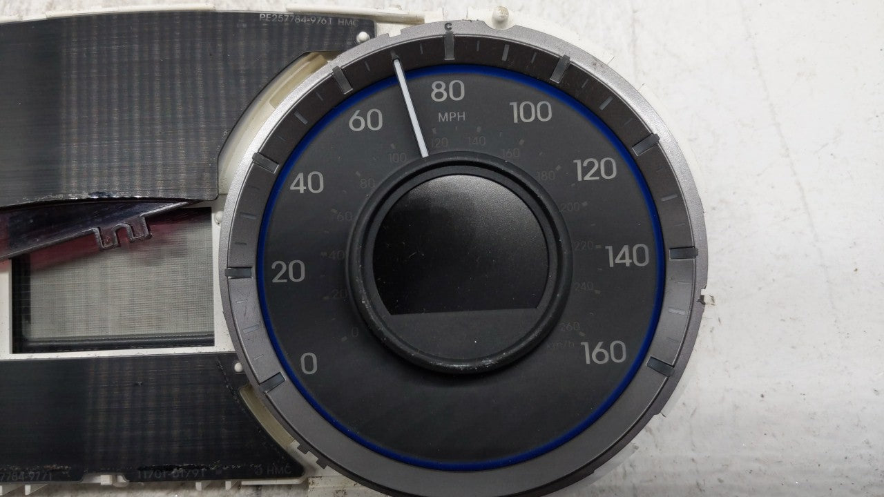 2011-2014 Hyundai Sonata Instrument Cluster Speedometer Gauges P/N:94001-3Q014 94011-3Q010 Fits Fits 2011 2012 2013 2014 OEM