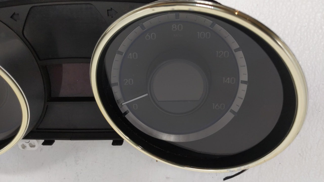 2011-2014 Hyundai Sonata Instrument Cluster Speedometer Gauges P/N:94001-3Q014 94011-3Q010 Miles: Fits Fits 2011 2012 2013 2