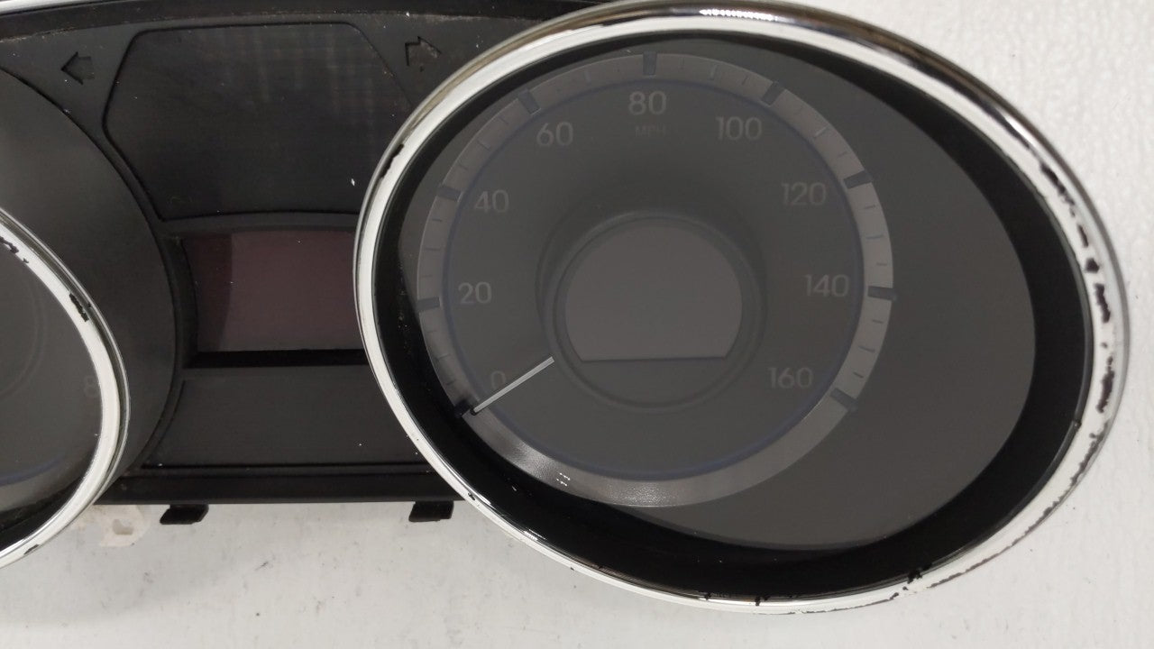 2011-2014 Hyundai Sonata Instrument Cluster Speedometer Gauges P/N:94001-3Q014 94011-3Q010 Fits Fits 2011 2012 2013 2014 OEM
