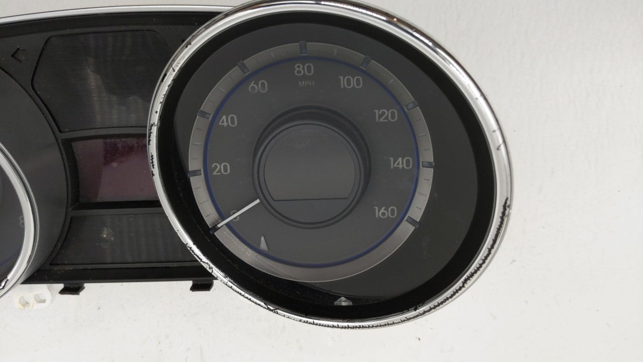 2011-2014 Hyundai Sonata Instrument Cluster Speedometer Gauges P/N:94001-3Q014 94011-3Q010 Fits Fits 2011 2012 2013 2014 OEM