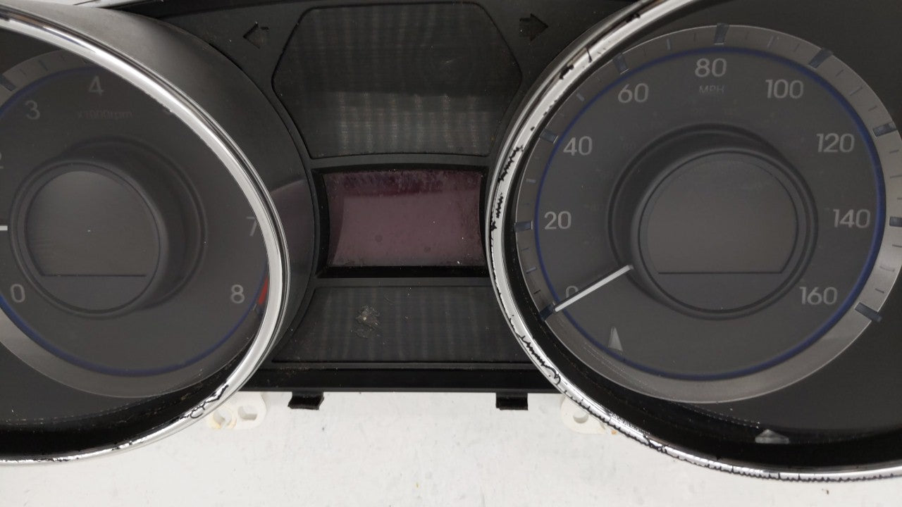 2011-2014 Hyundai Sonata Instrument Cluster Speedometer Gauges P/N:94001-3Q014 94011-3Q010 Fits Fits 2011 2012 2013 2014 OEM