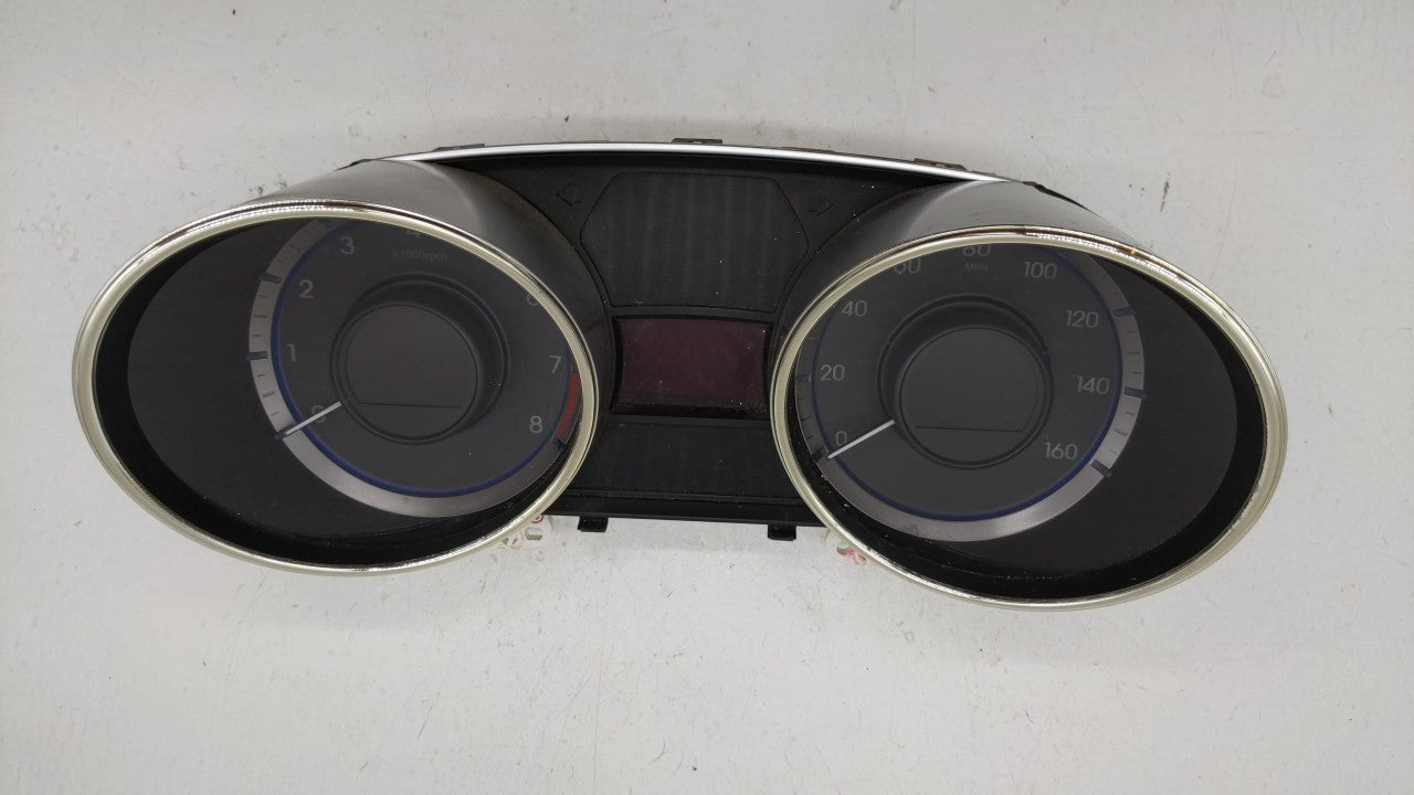 2011-2014 Hyundai Sonata Instrument Cluster Speedometer Gauges P/N:94001-3Q014 94011-3Q010 Fits Fits 2011 2012 2013 2014 OEM