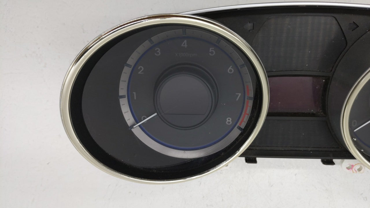 2011-2014 Hyundai Sonata Instrument Cluster Speedometer Gauges P/N:94001-3Q014 94011-3Q010 Fits Fits 2011 2012 2013 2014 OEM