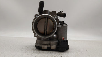 2011-2015 Hyundai Sonata Throttle Body P/N:35100-2G800 Fits Fits 2011 2012 2013 2014 2015 2016 OEM Used Auto Parts - Oemused