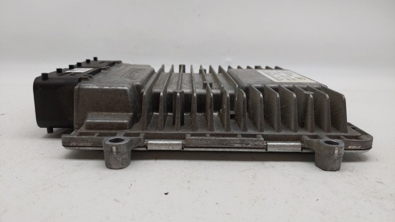 2011-2014 Hyundai Sonata PCM Engine Control Computer ECU ECM PCU OEM P/N:39101-2G673 39101-2G671 Fits Fits 2011 2012 2013 20