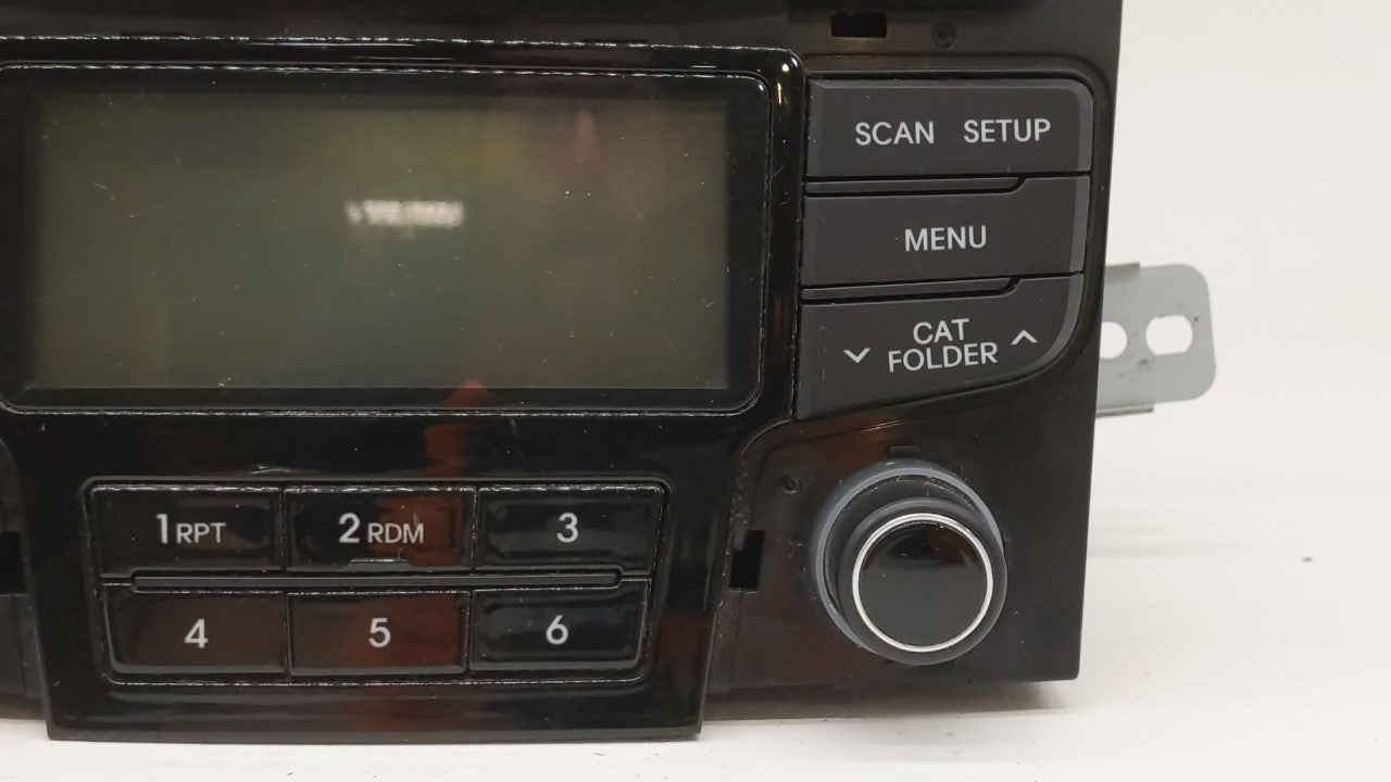 2012-2015 Hyundai Sonata Am Fm Cd Player Radio Receiver - Oemusedautoparts1.com