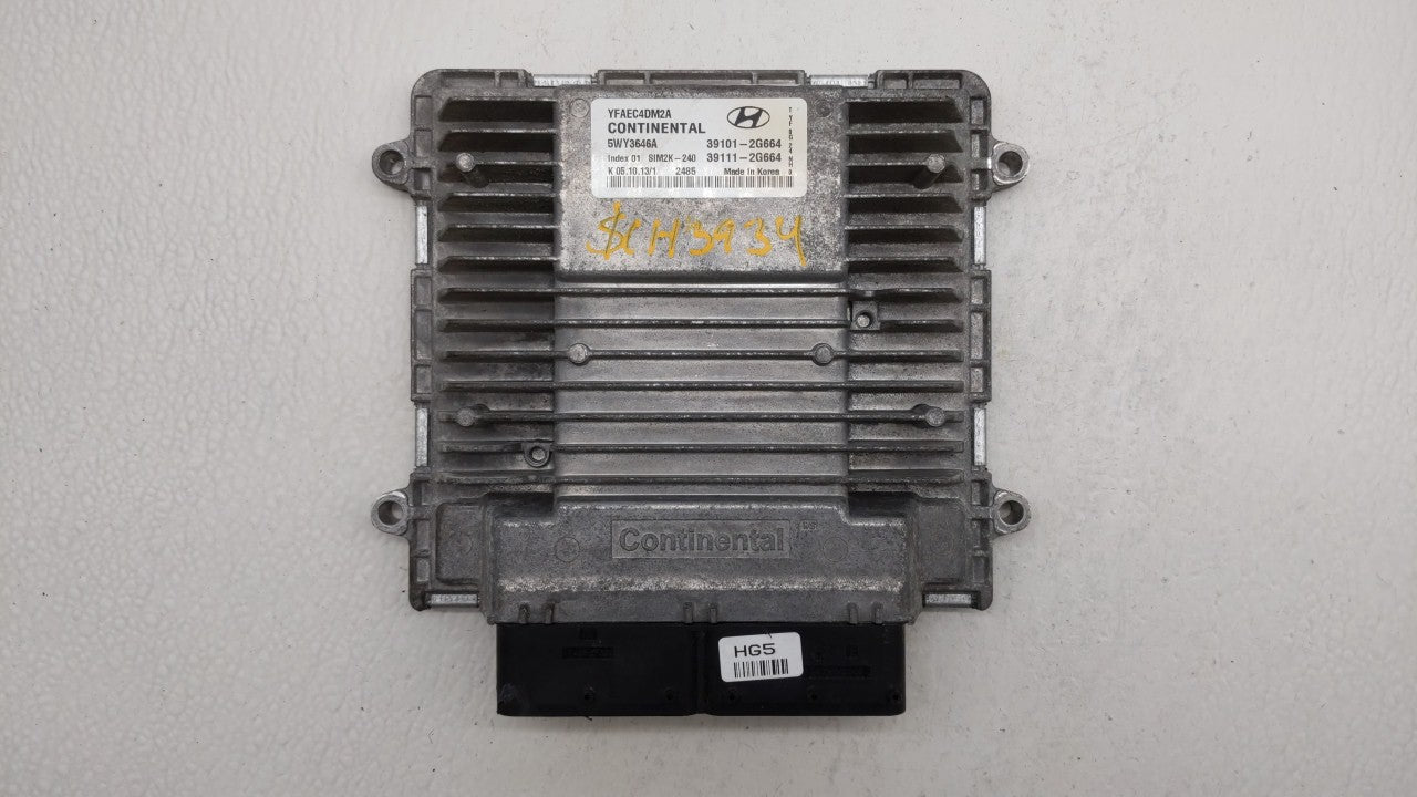2011-2014 Hyundai Sonata PCM Engine Control Computer ECU ECM PCU OEM P/N:39101-2G673 39101-2G671 Fits Fits 2011 2012 2013 20