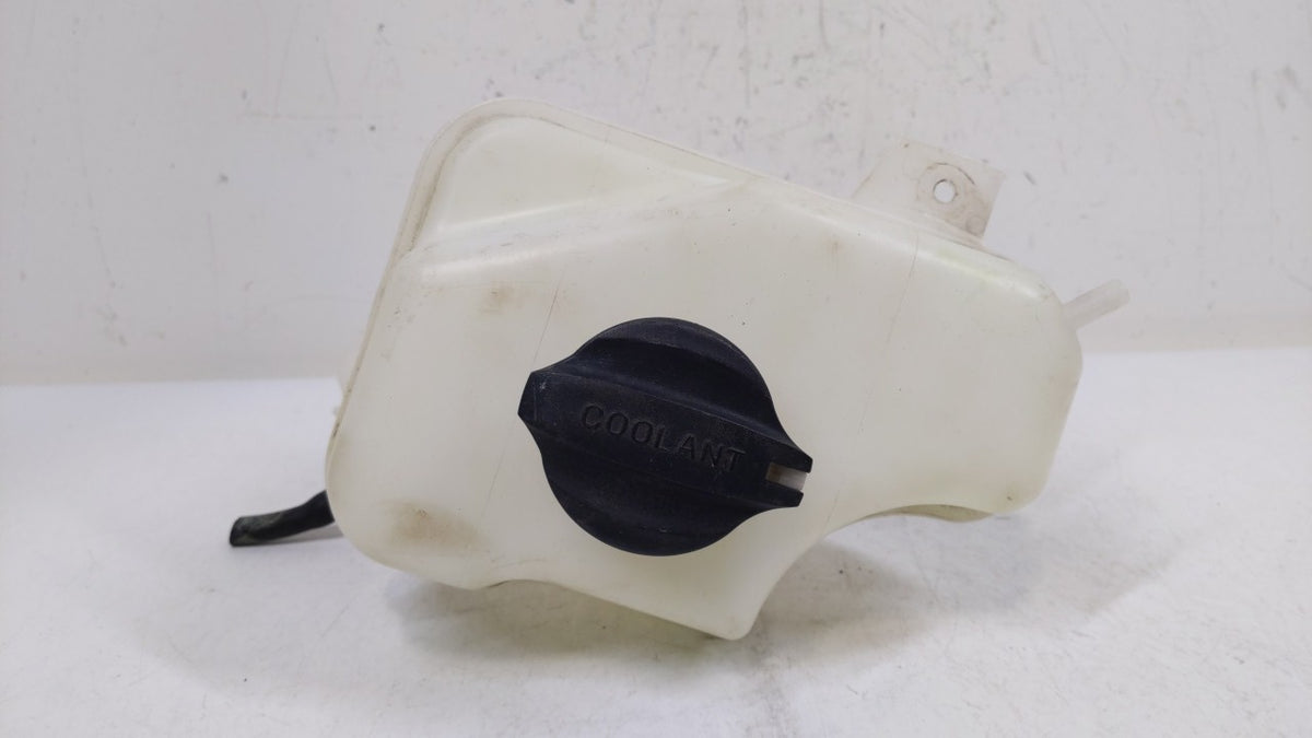 2011-2015 Hyundai Sonata Radiator Coolant Overflow Expansion Tank Bottle 269998 - Oemusedautoparts1.com