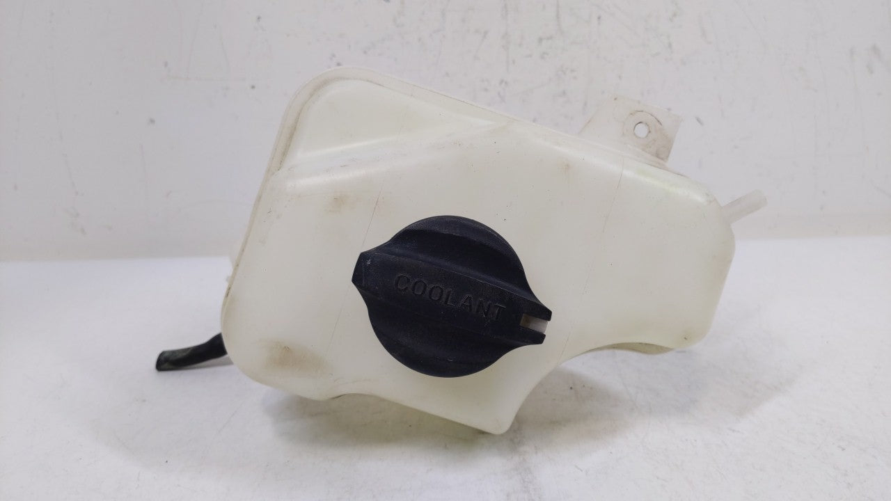 2011-2015 Hyundai Sonata Radiator Coolant Overflow Expansion Tank Bottle 269998 - Oemusedautoparts1.com