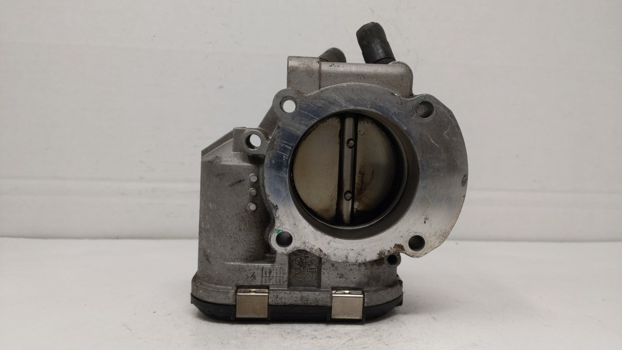 2011-2014 Hyundai Sonata Throttle Body P/N:35100-2G710 Fits Fits 2011 2012 2013 2014 2015 2016 OEM Used Auto Parts - Oemused