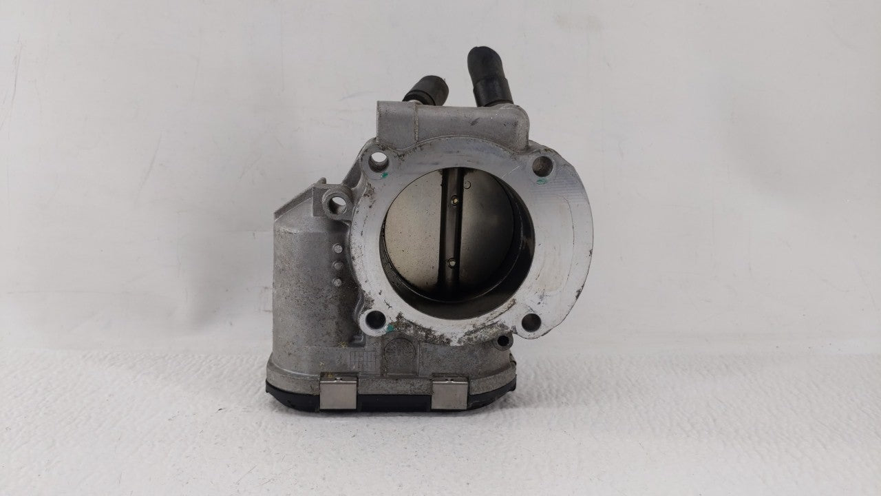 2011-2014 Hyundai Sonata Throttle Body P/N:35100-2G710 Fits Fits 2011 2012 2013 2014 2015 2016 OEM Used Auto Parts - Oemused