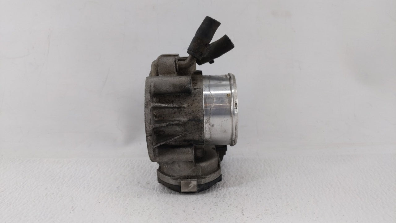 2011-2014 Hyundai Sonata Throttle Body P/N:35100-2G710 Fits Fits 2011 2012 2013 2014 2015 2016 OEM Used Auto Parts - Oemused