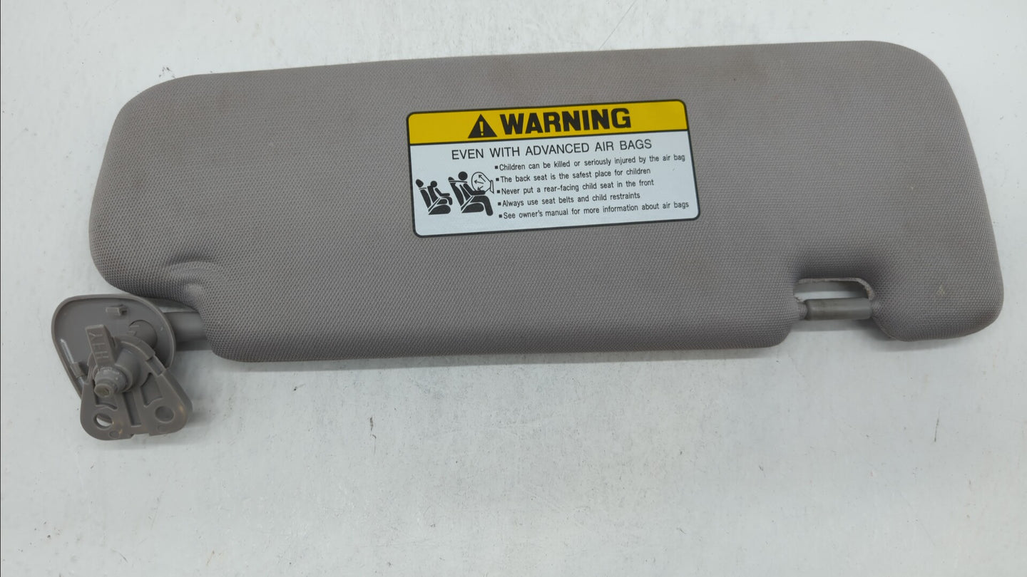2012-2014 Hyundai Sonata Sun Visor Shade Replacement Driver Left Mirror Fits Fits 2012 2013 2014 OEM Used Auto Parts - Oemus
