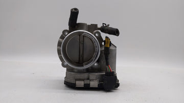2011-2015 Hyundai Sonata Throttle Body P/N:35100-2G800 Fits Fits 2011 2012 2013 2014 2015 2016 OEM Used Auto Parts - Oemused