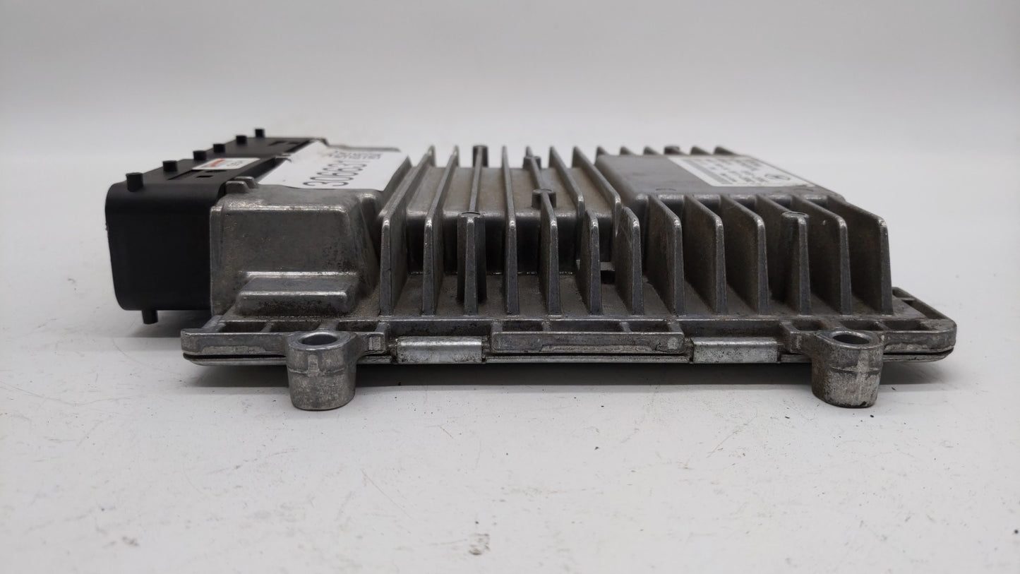 2011-2014 Hyundai Sonata PCM Engine Control Computer ECU ECM PCU OEM P/N:39101-2G673 39101-2G671 Fits Fits 2011 2012 2013 20