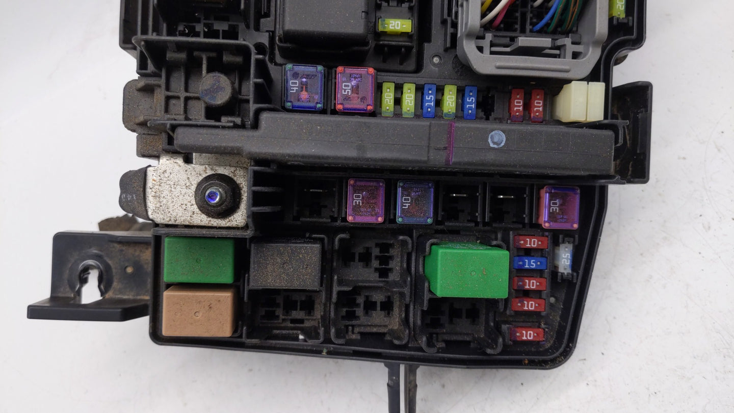 2011-2014 Hyundai Sonata Fusebox Fuse Box Panel Relay Module P/N:VS912003Q071MG VSQFHE2370F0175 Fits Fits 2011 2012 2013 201