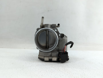 2011-2014 Hyundai Sonata Throttle Body P/N:35100-2G700 Fits Fits 2011 2012 2013 2014 2015 2016 OEM Used Auto Parts - Oemused