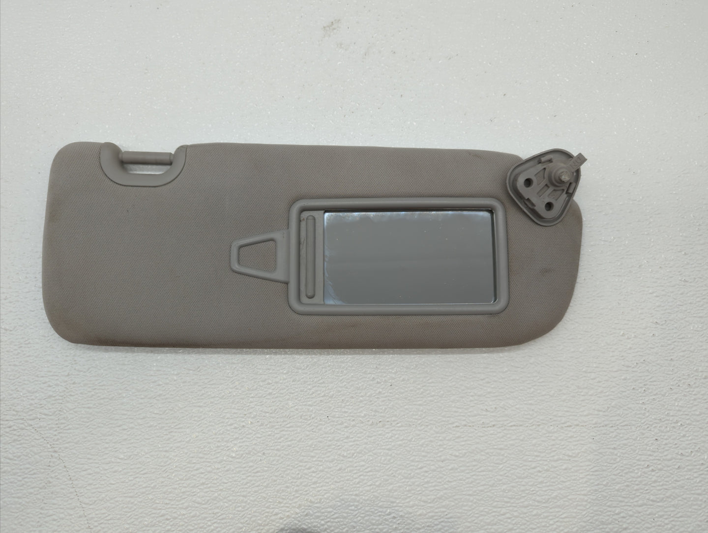 2011-2014 Hyundai Sonata Sun Visor Shade Replacement Passenger Right Mirror Fits Fits 2011 2012 2013 2014 OEM Used Auto Part