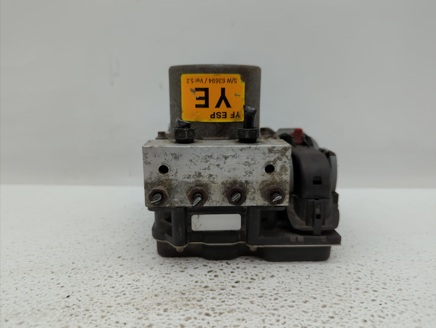 2011-2013 Hyundai Sonata ABS Pump Control Module Replacement P/N:58920-3Q400 58920-3Q500 Fits Fits 2011 2012 2013 OEM Used A